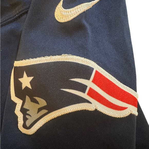 Nike Men’s New England Patriots Mac Jones 10 Jersey Size XL - Picture 5 of 7